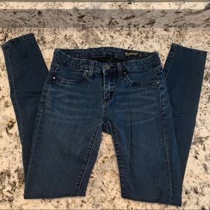 Blank NYC Spray-On Skinny Jeans Size 26